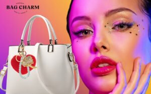 View 3: Close-up of pearl pendant and clasp