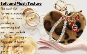Main view of the Brown Lepo Faux Fur Heart Keychain with Pearl