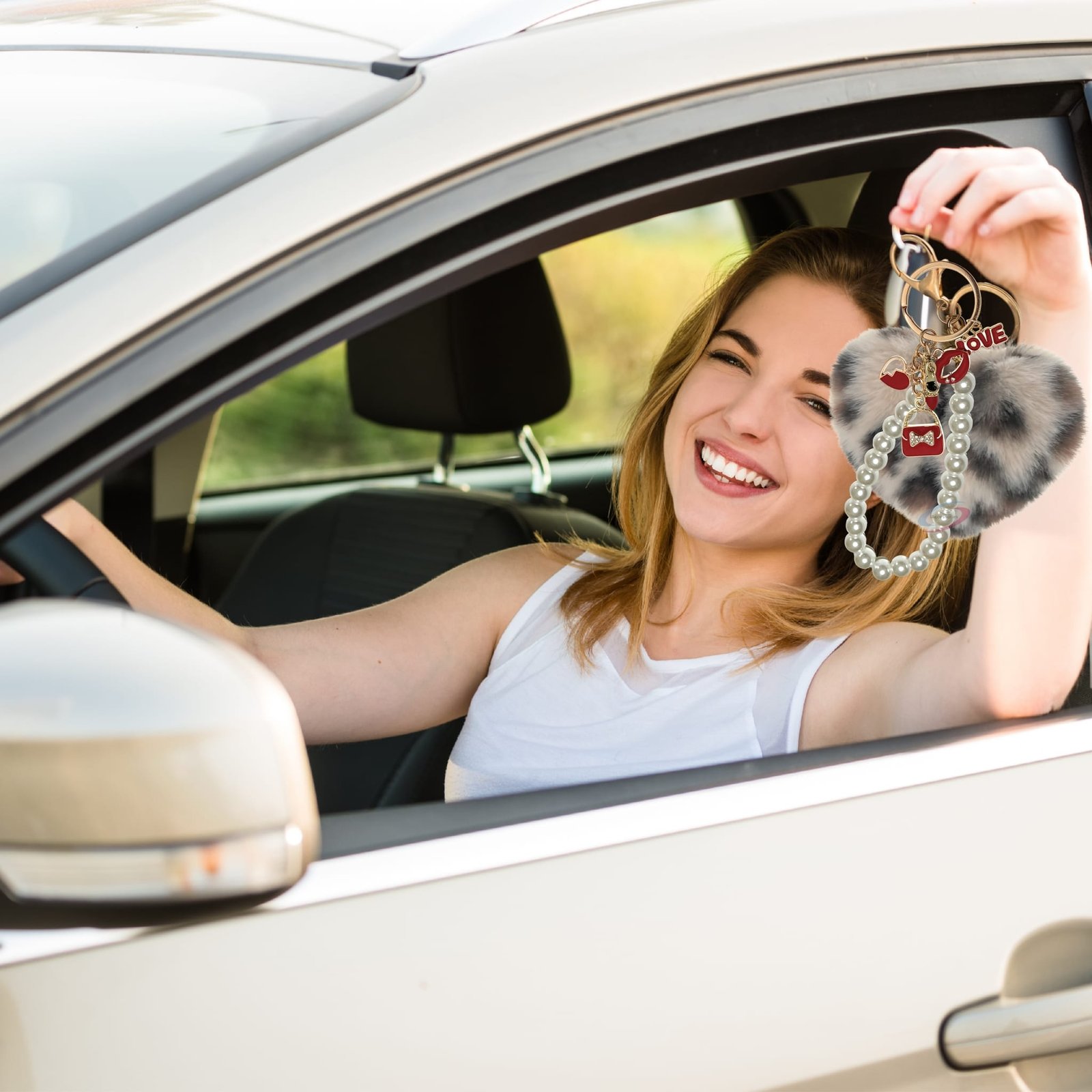 iAccessories Fluffy Faux Fur Pearl Fashion Pom Pom Heart Keychain Charm for Girls Bags, Wallets and Luggage (Cream Lepo)-6