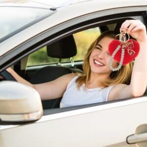 Red Fluffy Faux Fur Heart Pom Pom Keychain with Pearl – iAccessories Cute Bag Charm for Girls