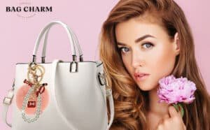 View 5: Metal key ring and clasp