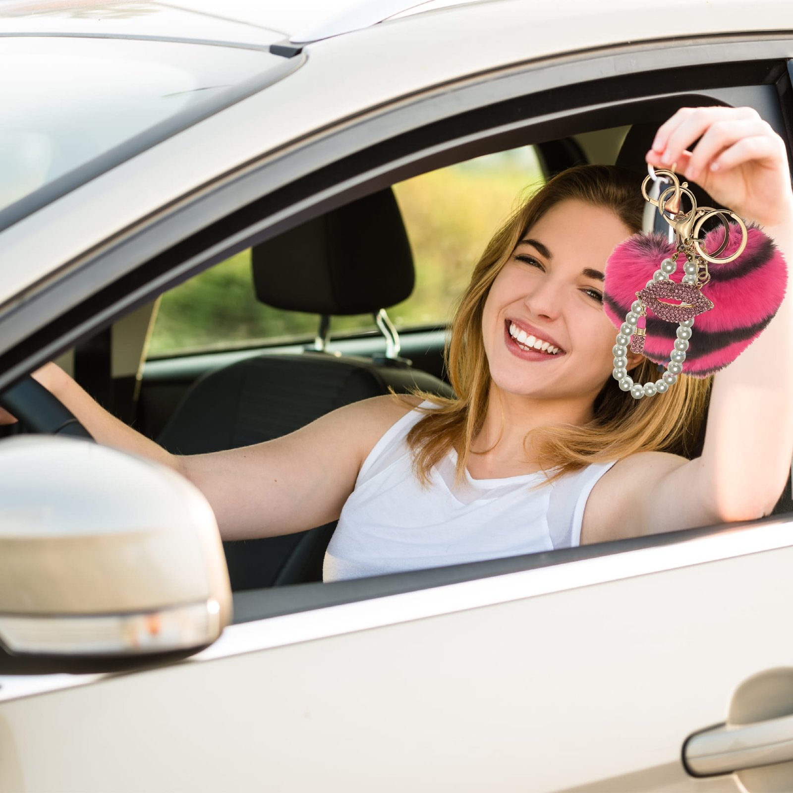 iAccessories Pearl Diamond Lips Fluffy Faux Fur Pom Pom Heart Charm for Girls Bags, Wallets and Luggage (Hot Pink Lepo)-6